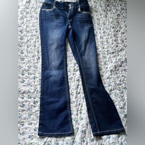 Boot cut jeans with rhinestone’s.